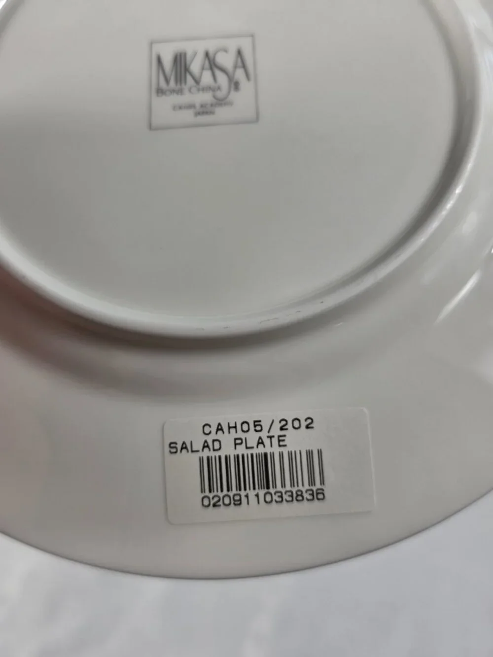 ONE Mikasa Academy Bone China Salad Plate White with Black & Gold Band NEW